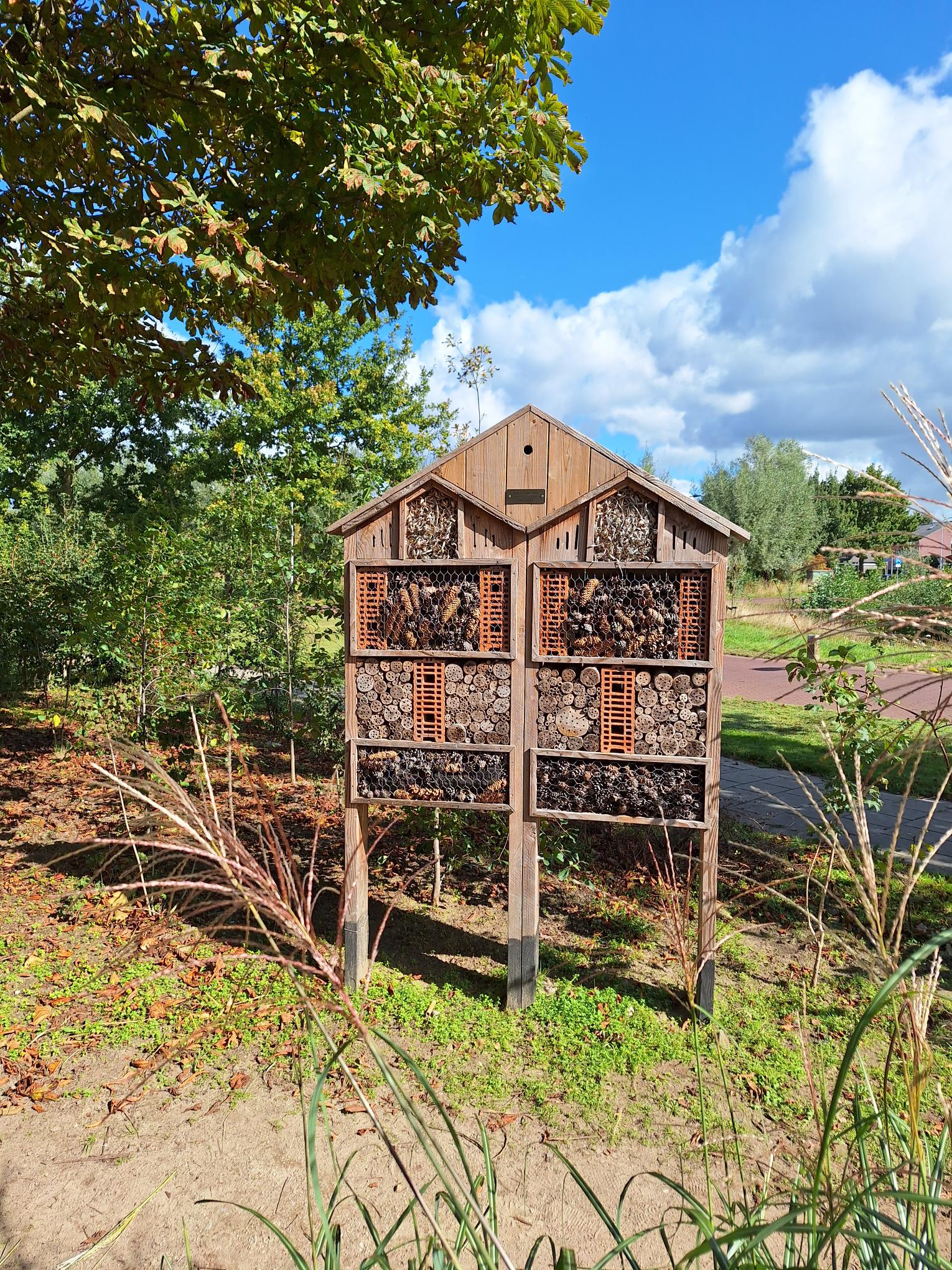 Insectenhotel Ruim Insectenhotel Ruim